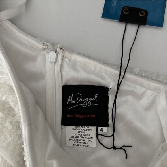 NWT $498 Mac‎ Duggal [ 4 ] Sequined Drop Shoulder Long Sleeve Gown in White - Picture 4 of 14